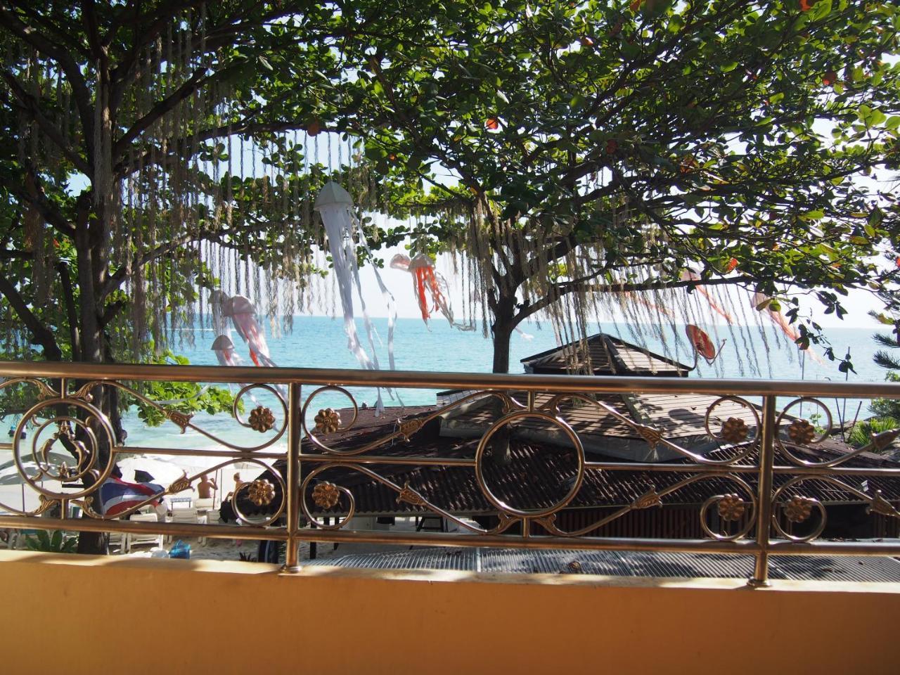 Nong Nuey Rooms Koh Samet Bagian luar foto